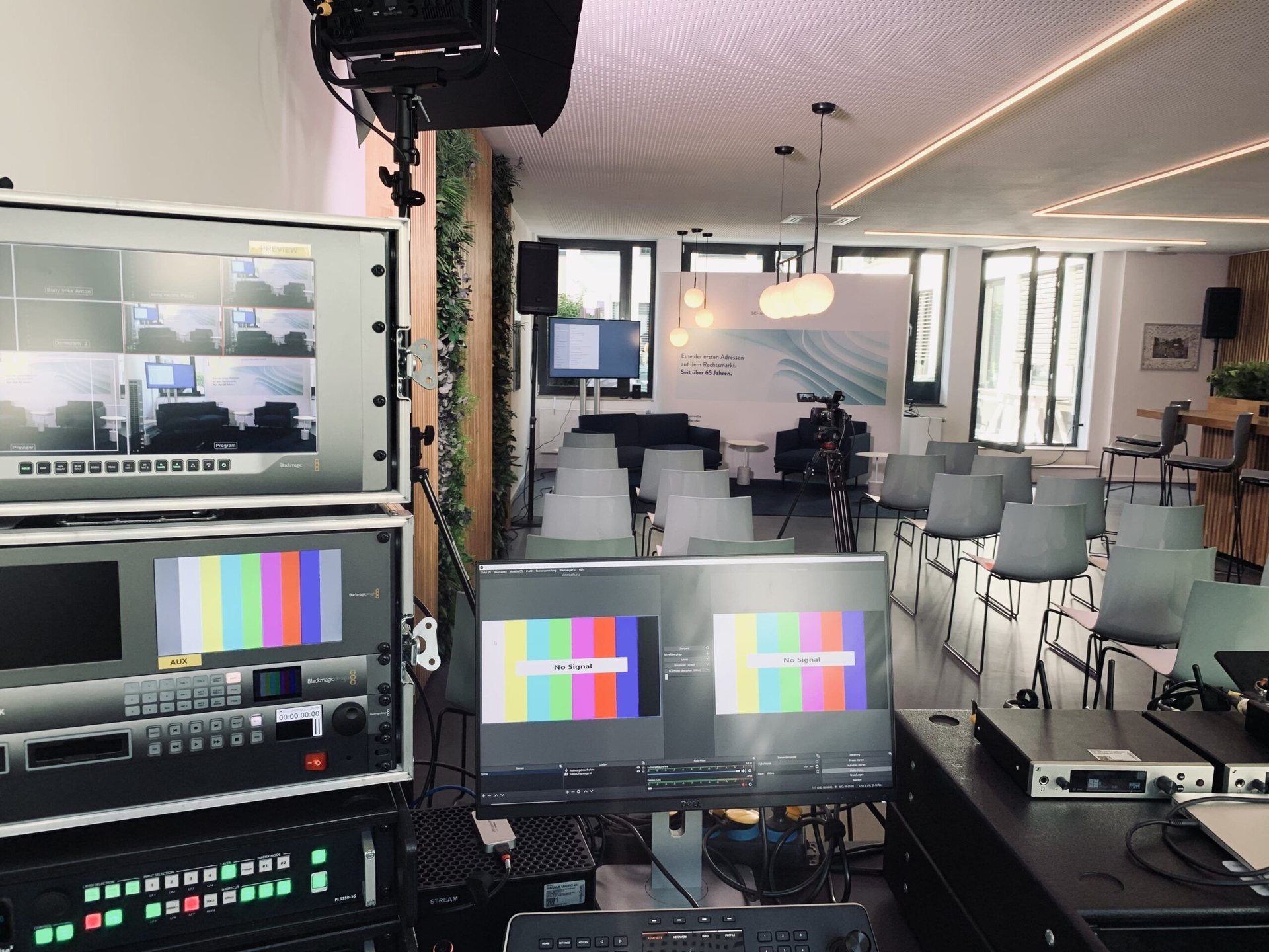 Pitches, Talks & Streaming